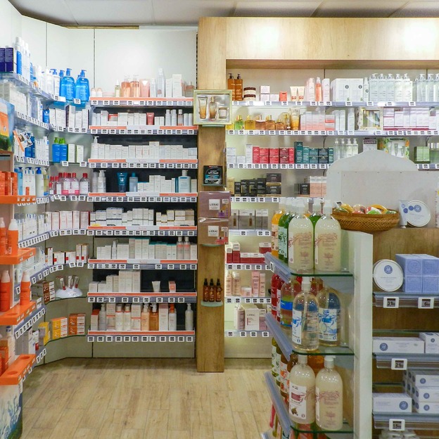 Pharmacie Sauveterre-de-Guyenne 8